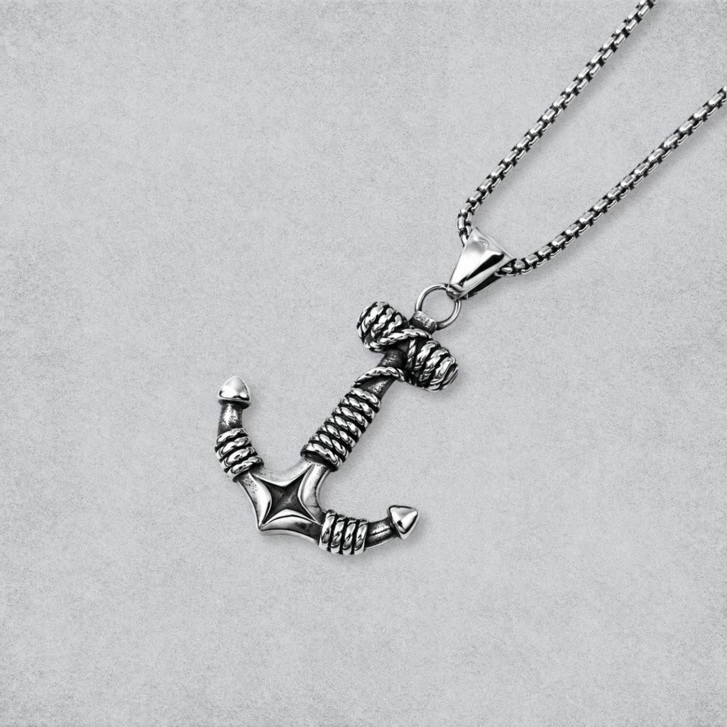 Nova Anchor Pendant With Chain